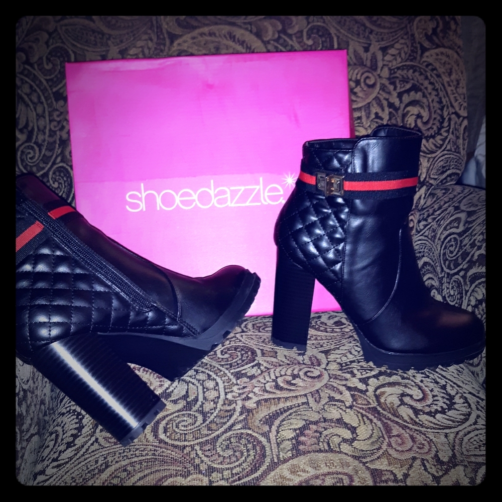 Moto style boots